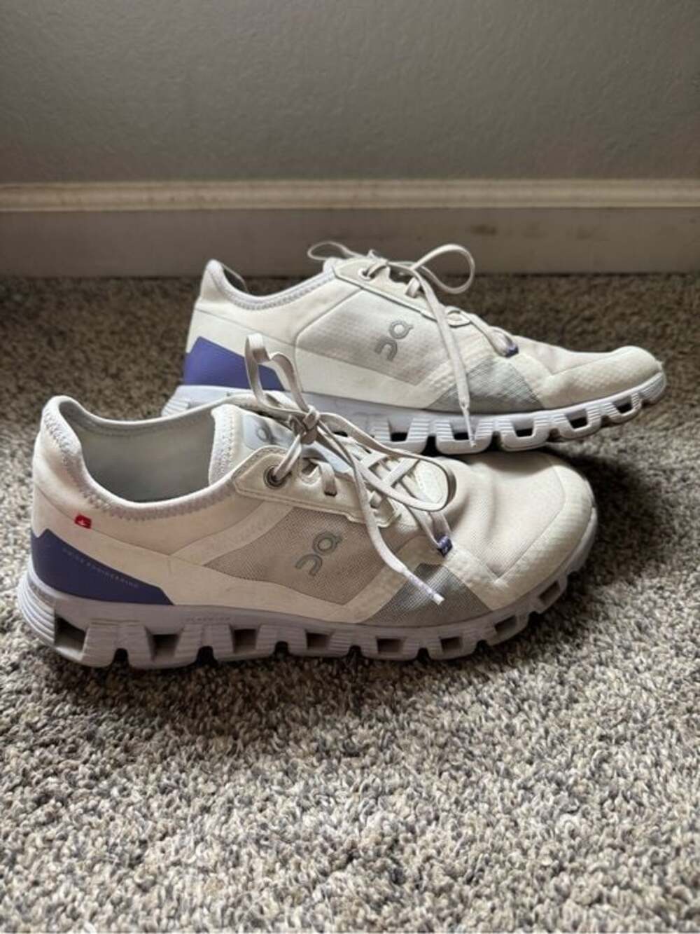 On Cloud X 3 AD Athletic Shoes in Undyed/Nimbus